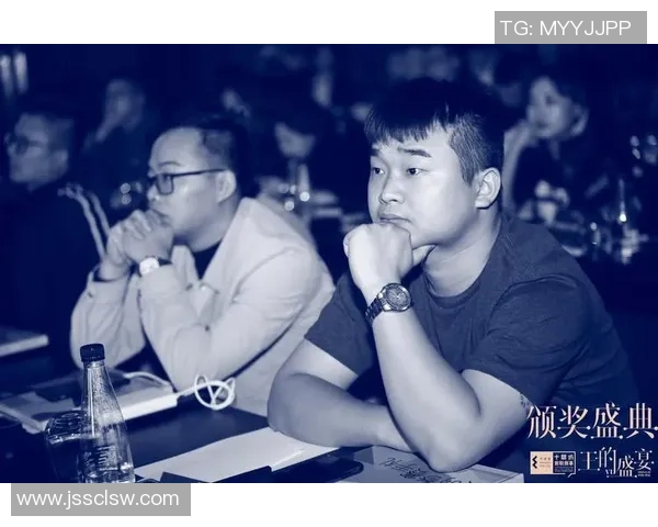 WE战队的辉煌征程与冠军杯的荣耀时刻回顾